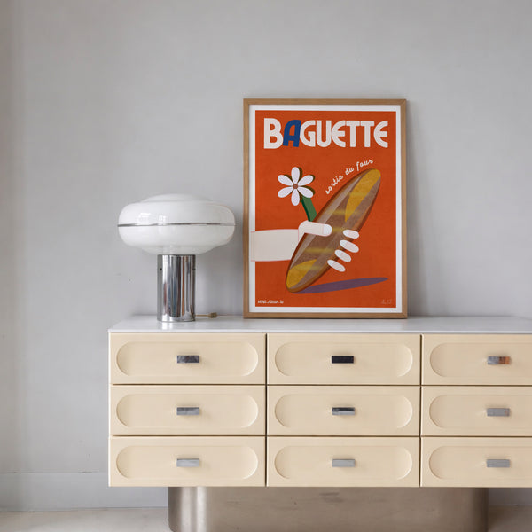 Vera Loves Baguette Art Print